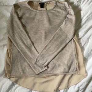 Ann Taylor size M. Light brown sweater